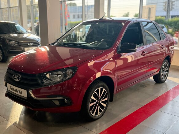 2026 Lada (ВАЗ) Granta I Рестайлинг, красный - вид 2