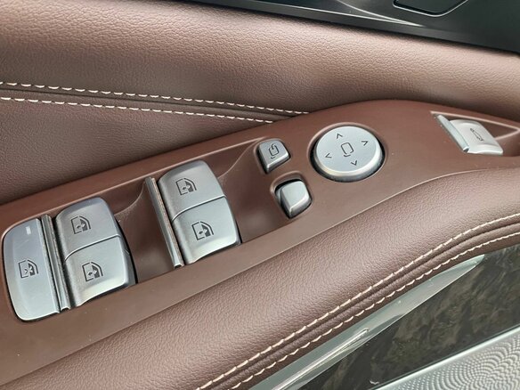 2024 BMW X5 30Li IV (G05/G18) Рестайлинг, чёрный - вид 7