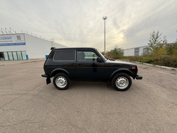 2015 Lada (ВАЗ) 2121 (4x4) I Рестайлинг, зелёный, 570000 рублей - вид 2