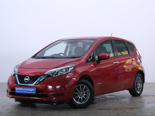 2018 Nissan Note e-Power II Рестайлинг, красный, 1479000 рублей, вид 3
