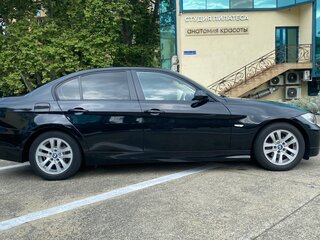 2008 BMW 3 серии 320i V (E90/E91/E92/E93), чёрный, 1400000 рублей, вид 3