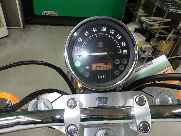 2010 Honda Shadow 750, белый, 580000 рублей - вид 6