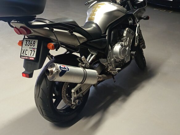 2004 Yamaha FZS1000 Fazer, серебристый, 370000 рублей - вид 5