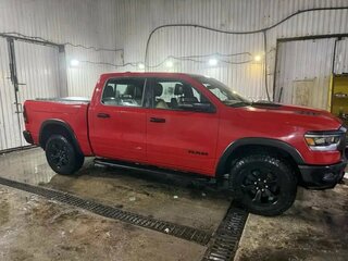 2024 Ram 1500 Crew Cab V, красный, 9300000 рублей, вид 3