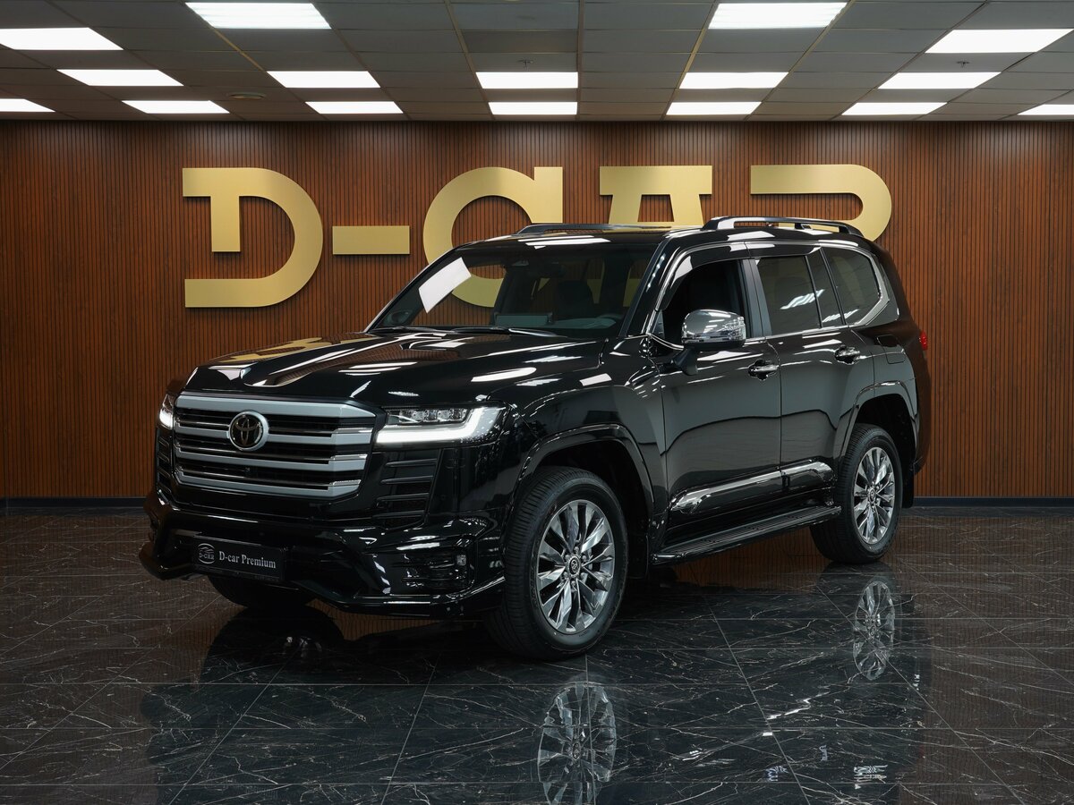 Открыть фотографии: Toyota Land Cruiser 300 Series
