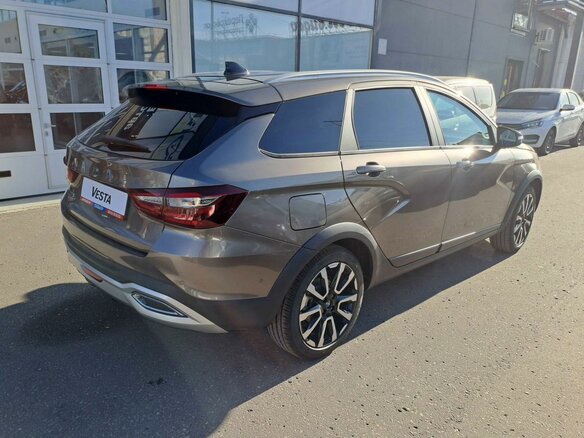 2026 Lada (ВАЗ) Vesta SW Cross I Рестайлинг (NG), коричневый, 2301900 рублей - вид 4