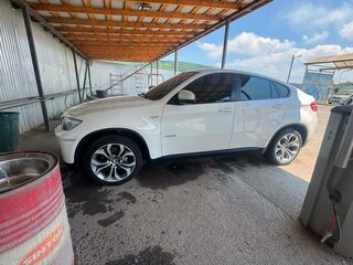 2009 BMW X6 35i 6-speed I (E71), белый, 2100000 рублей, вид 4