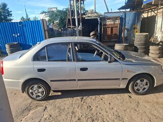 2010 Hyundai Accent ТагАЗ II, серебристый, 280000 рублей, вид 2