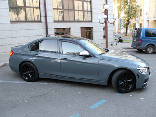 2017 BMW 3 серии 330i xDrive VI (F3x) Рестайлинг, серый, 2750000 рублей, вид 3