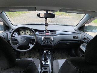 2005 Mitsubishi Lancer IX, серебристый, 300000 рублей, вид 5