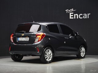 2022 Chevrolet Spark IV Рестайлинг, чёрный, 1000000 рублей, вид 2