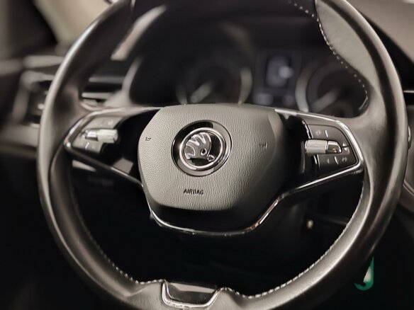 2020 Skoda Rapid II, коричневый, 1545000 рублей - вид 19