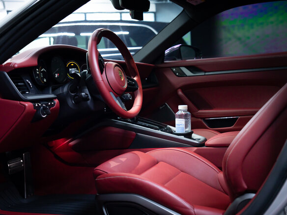 2020 Porsche 911 Carrera 4S VIII (992), серый, 16500000 рублей - вид 17
