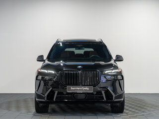 2024 BMW X7 40i I (G07) Рестайлинг, чёрный, 13690000 рублей, вид 4