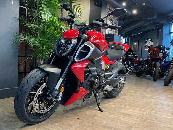 2023 Ducati Diavel V4, чёрный, 2650000 рублей - вид 9