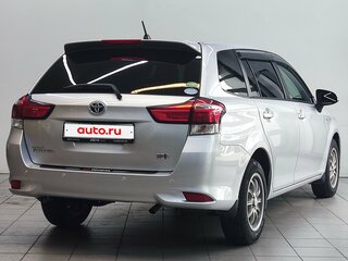 2018 Toyota Corolla Fielder XI (E160, E170) Рестайлинг 2, серебристый, 1330000 рублей, вид 5