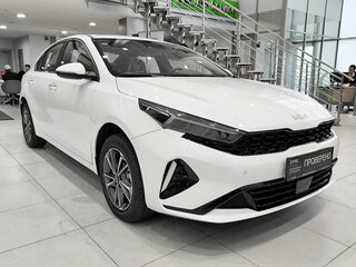2024 Kia K3 II (China Market) Рестайлинг, белый, 2599000 рублей, вид 3