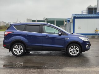 2017 Ford Kuga II Рестайлинг, синий, 1380000 рублей, вид 3
