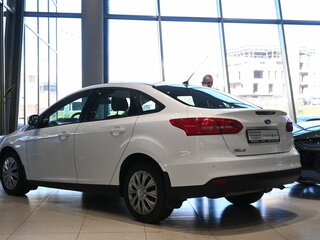 2016 Ford Focus III Рестайлинг, белый, 879000 рублей, вид 4