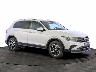 2021 Volkswagen Tiguan II Рестайлинг, белый, 3050000 рублей, вид 3
