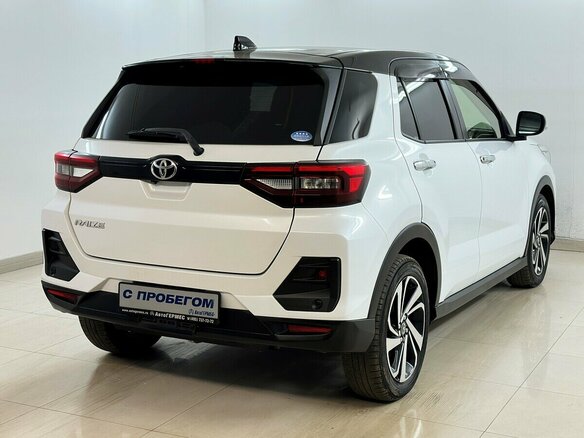 2019 Toyota Raize I, белый - вид 3