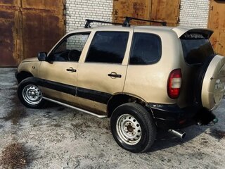 2004 Chevrolet Niva I, бежевый, 215000 рублей, вид 4