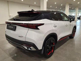 2022 Omoda C5 I, белый, 1600000 рублей, вид 2