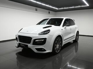 2016 Porsche Cayenne Turbo II Рестайлинг (958), белый, 7990000 рублей, вид 1