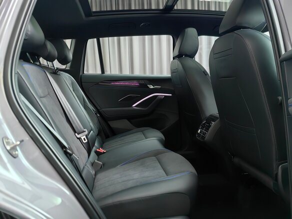 2026 Volkswagen Tiguan L Pro III (China Market), фиолетовый, 4970000 рублей - вид 6