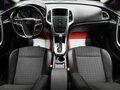 2013 Opel Astra GTC J Рестайлинг, белый, 1050000 рублей - вид 9