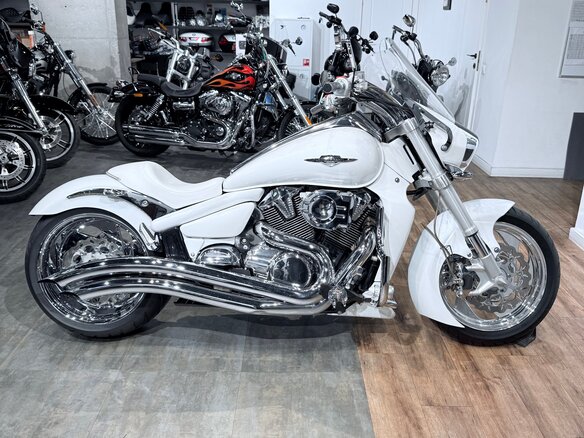 2007 Suzuki Boulevard M109R, белый, 1799000 рублей - вид 2