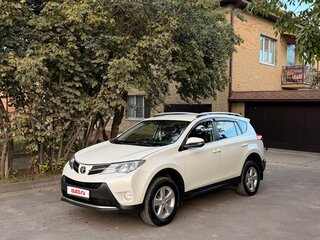 2013 Toyota RAV4 IV (XA40), белый, 1850000 рублей, вид 2