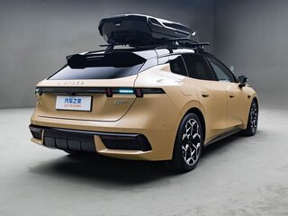 2026 Lynk & Co 07 GT I Рестайлинг, зелёный, 4545000 рублей, вид 4