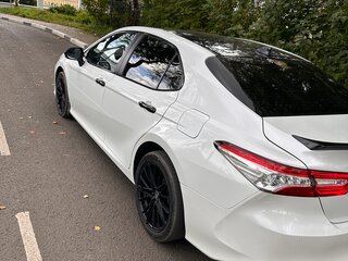 2019 Toyota Camry VIII (XV70), белый, 2500000 рублей, вид 5