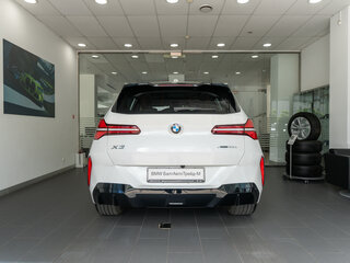 2025 BMW X3 Long 30L xDrive IV (G45/G48), белый, 6990000 рублей, вид 5