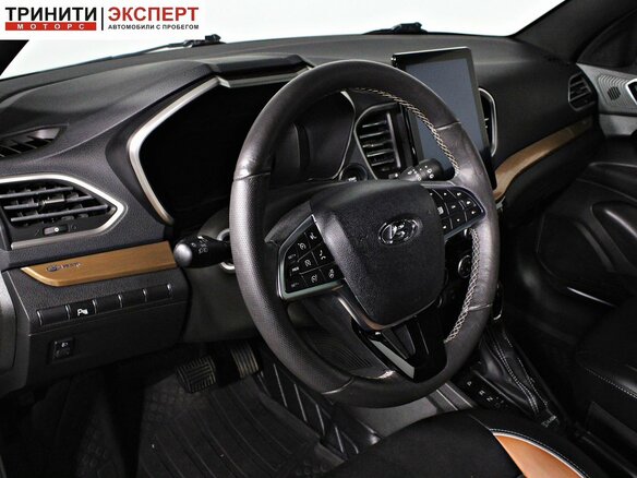 2024 Lada (ВАЗ) Vesta SW Cross I Рестайлинг (NG), белый, 1535000 рублей - вид 10