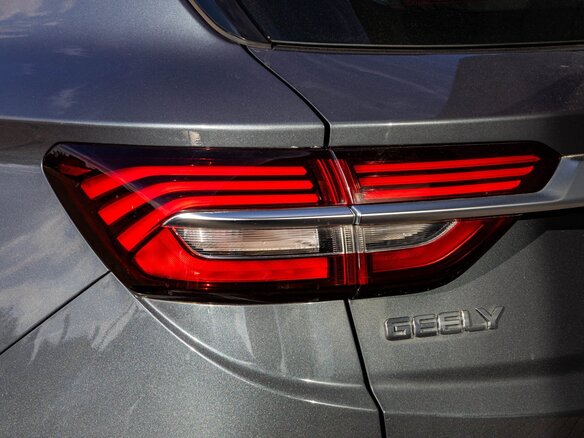 2021 Geely Coolray I, серый, 1295000 рублей - вид 11