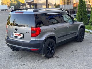 2013 Skoda Yeti I, серый, 950000 рублей, вид 4