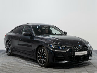 2025 BMW 4 серии Gran Coupe 420i G22, G23, G26 Рестайлинг, чёрный, 6880000 рублей, вид 3
