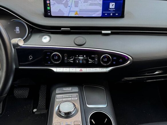2021 Genesis GV70 I, серый, 4400000 рублей - вид 9