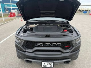 2022 Ram 1500 Crew Cab TRX V, чёрный, 9890000 рублей, вид 4