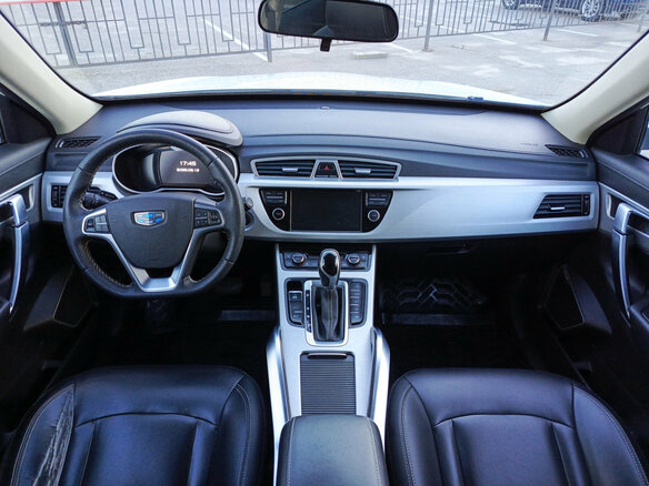 2018 Geely Atlas I, белый, 1115500 рублей - вид 13