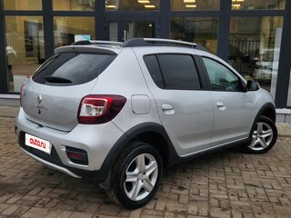 2017 Renault Sandero Stepway II, серебристый, 915000 рублей, вид 4