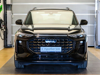 2023 Audi Q6 45 TFSI, чёрный, 6350000 рублей, вид 2