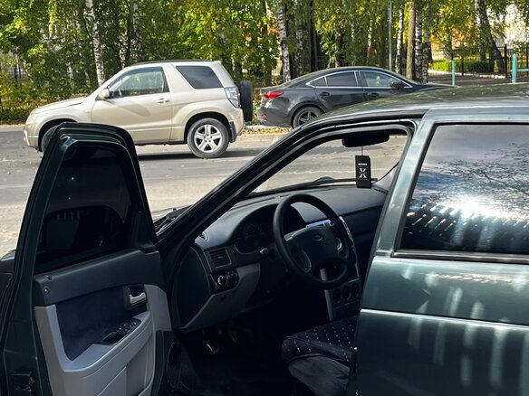 2008 Lada (ВАЗ) Priora I, серый, 200000 рублей - вид 4