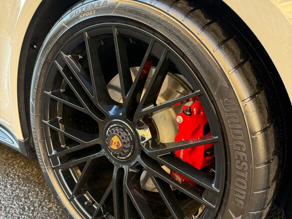 2025 Porsche Panamera GTS III, серый - вид 11