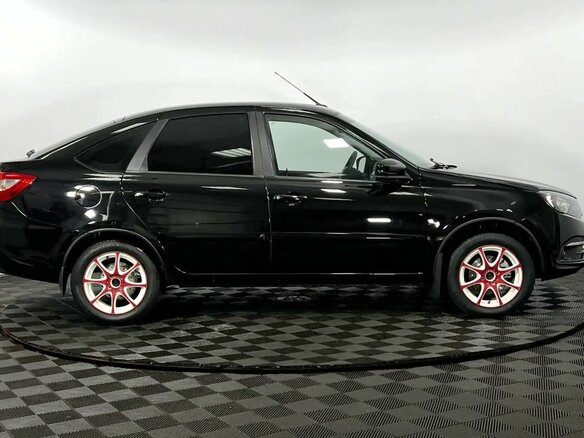 2021 Lada (ВАЗ) Granta I Рестайлинг, чёрный, 740000 рублей - вид 4
