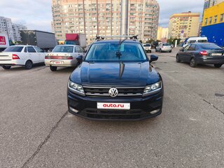 2019 Volkswagen Tiguan II, чёрный, 2288000 рублей, вид 2