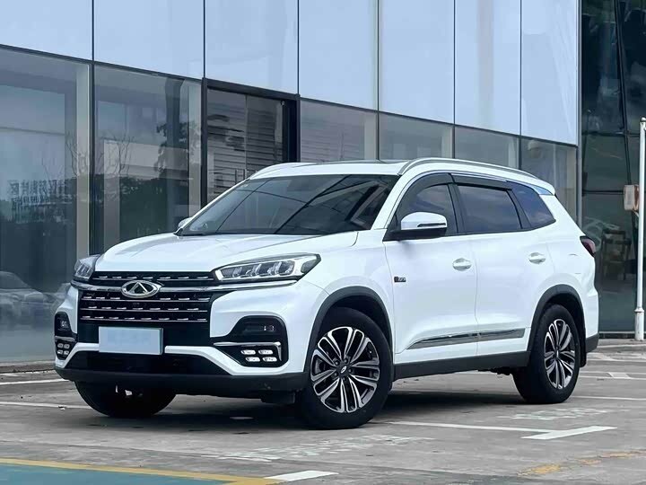Открыть фотографии: Chery Tiggo 8 I Рестайлинг