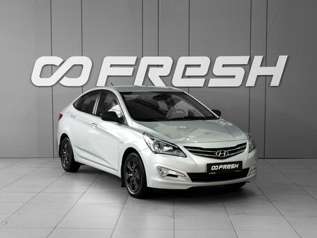 2016 Hyundai Solaris I Рестайлинг, серебристый, 782000 рублей, вид 1